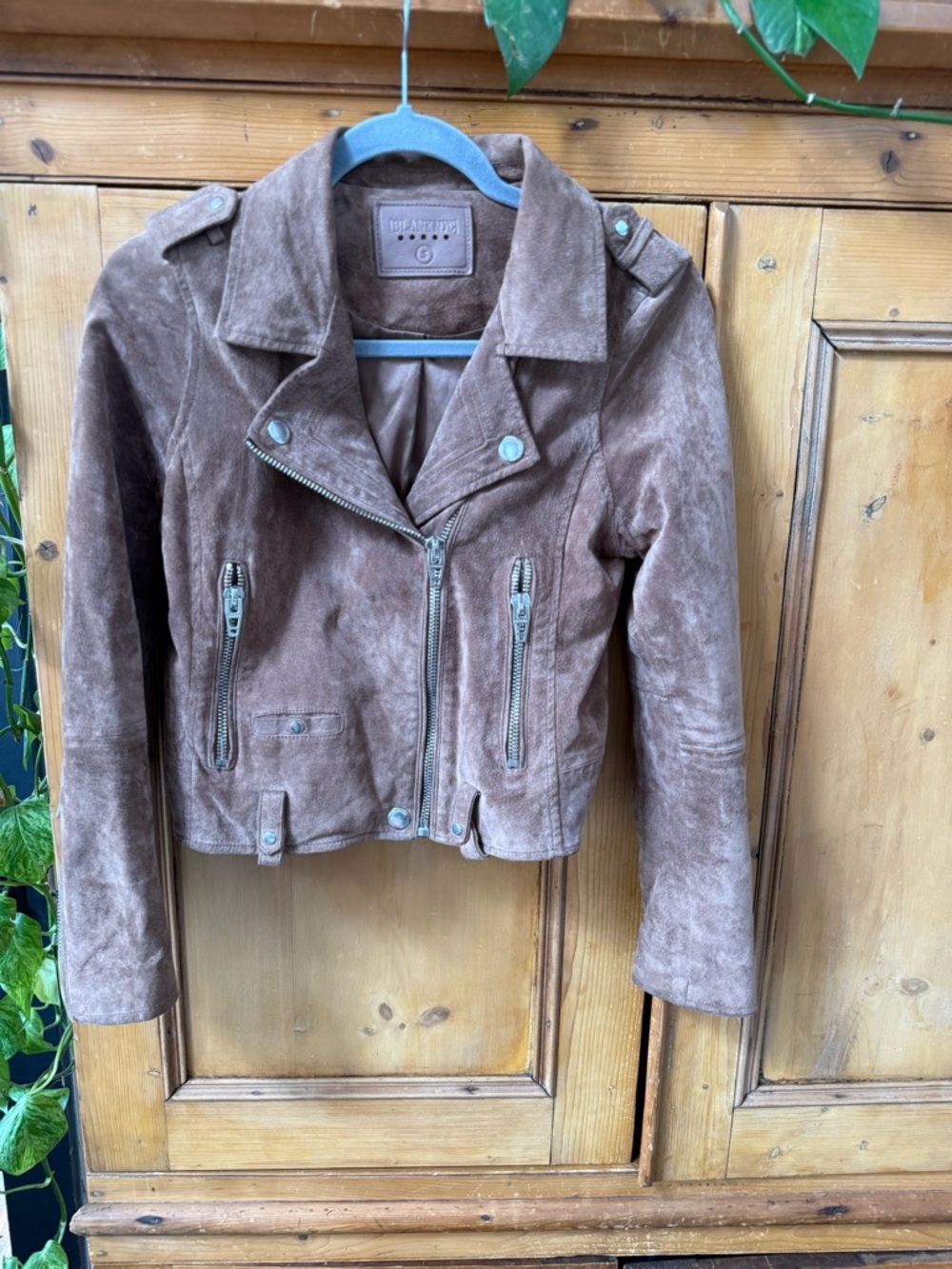 Blank NYC brown Suede Moto Jacket zippers edgy - Picture 3 of 10